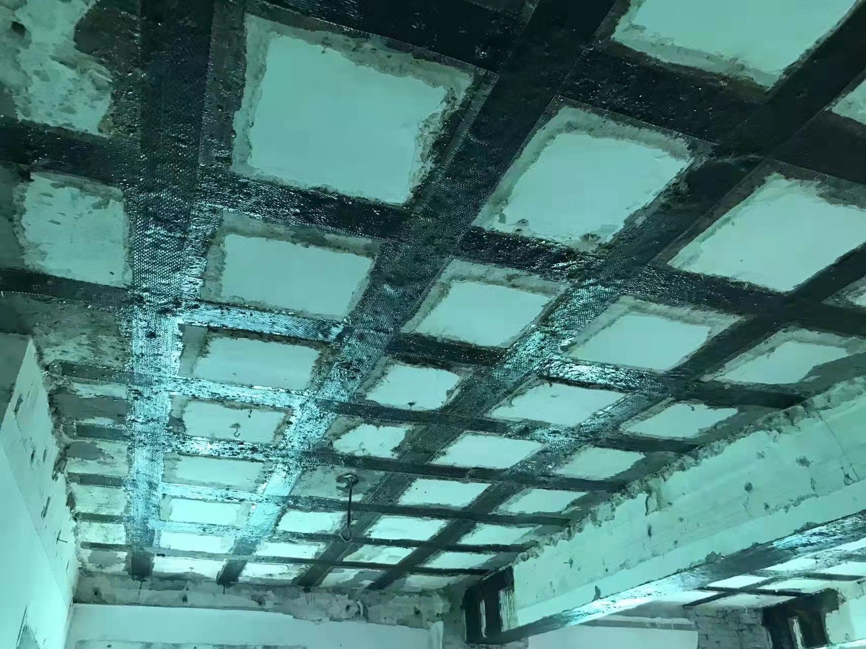 阳原粘碳纤维布施工工艺